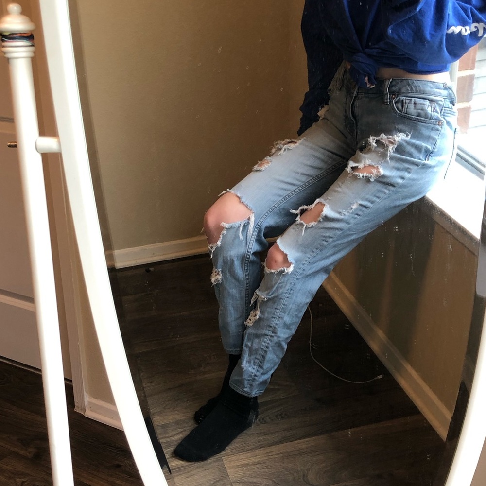 Ripped jeans straight cut